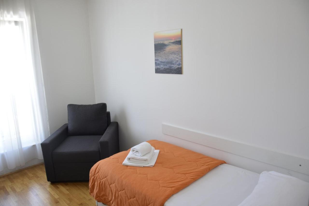 Rooms Kampus Спліт Екстер'єр фото