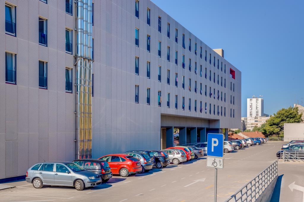 Rooms Kampus Спліт Екстер'єр фото